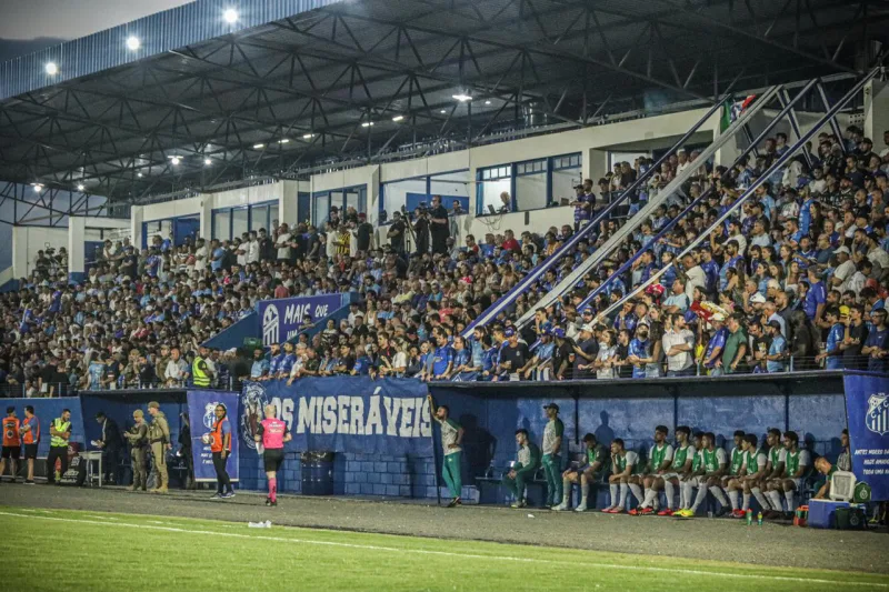 Caravaggio inicia venda de ingressos para confronto com o Avaí