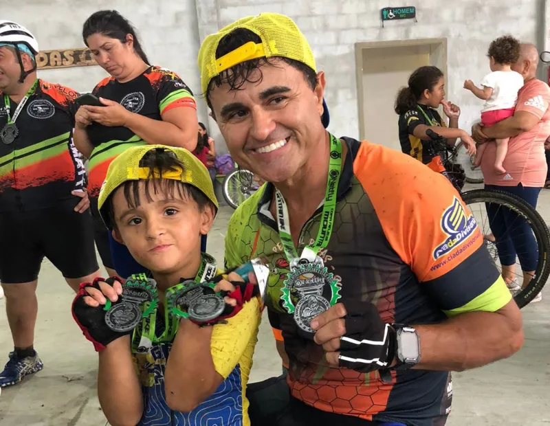 Pai e filho garantem pódio duplo para Içara na 1ª etapa da Copa Ninja de MTB 2025