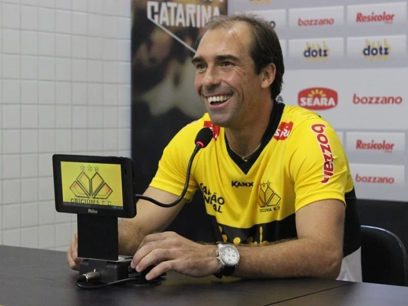 Paulo Baier é o novo treinador do Hercílio Luz