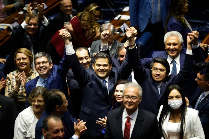 Davi Alcolumbre é eleito para comandar o Senado pela segunda vez