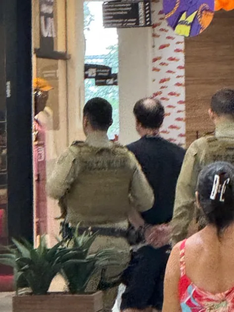 Homem é preso em flagrante por assédio a criança em shopping de Criciúma