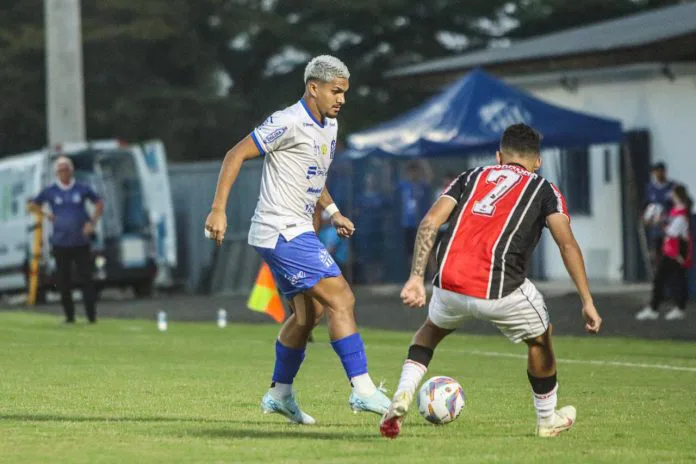 Caravaggio sofre primeira derrota no estádio da Montanha