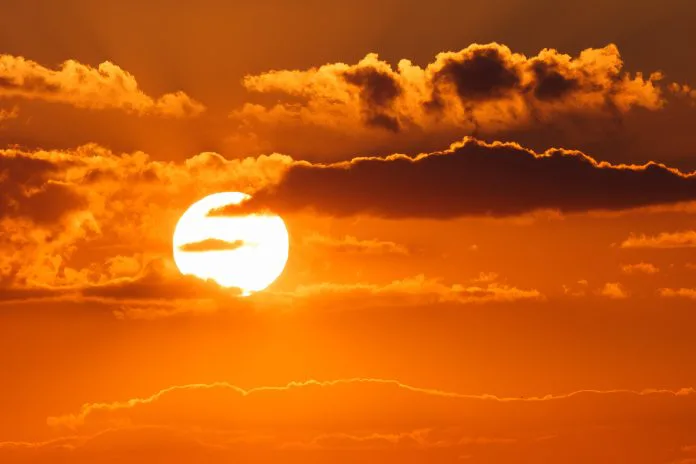 Defesa Civil emite alerta para calor intenso entre segunda e quarta-feira