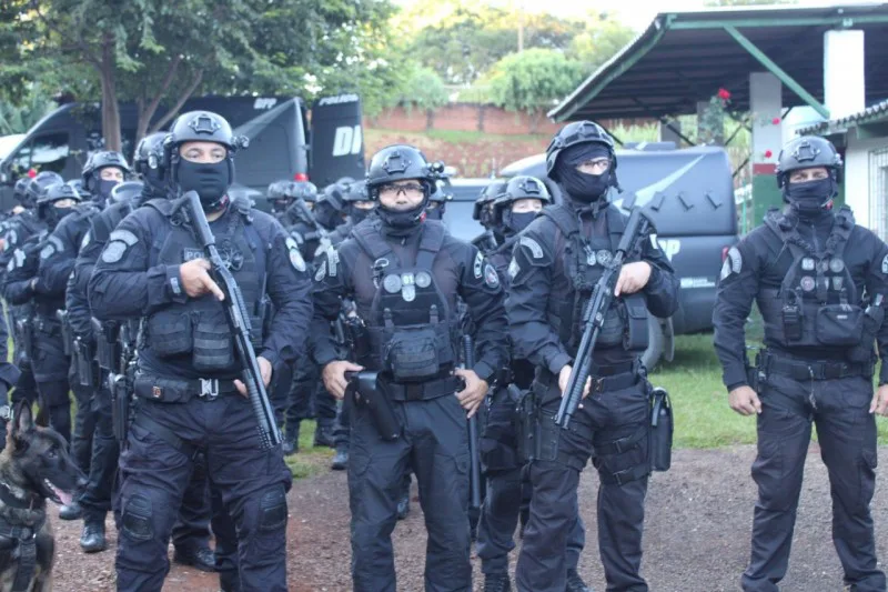 Polícia prende dois suspeitos e apreende drogas em operação contra o tráfico em Criciúma e Forquilhinha