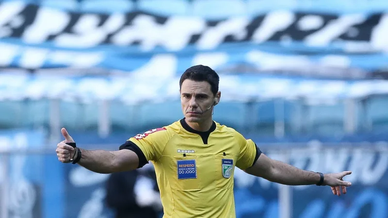 Rodrigo D’alonso Ferreira foi escalado e apita Criciúma x Marcílio Dias