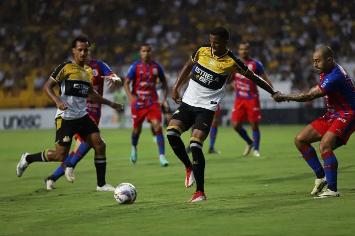 Criciúma empata com Marcílio Dias e chega ao quinto jogo sem vitória no Catarinense