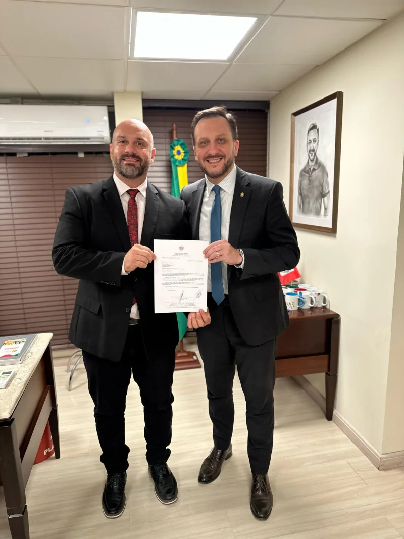 Presidente da Câmara de Içara busca recursos em Florianópolis para ação social e bem-estar animal