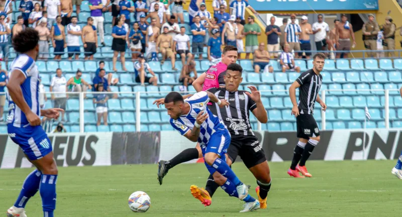 Clássico entre Avaí e Figueirense é remarcado para quarta-feira por questões de segurança