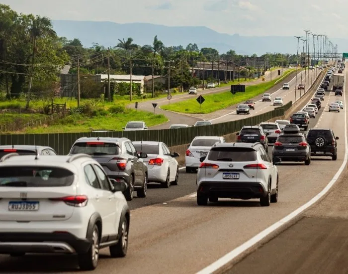 Mais de 1,2 milhão e veículos deve transitar pela BR-101 Sul/SC durante Operação Carnaval