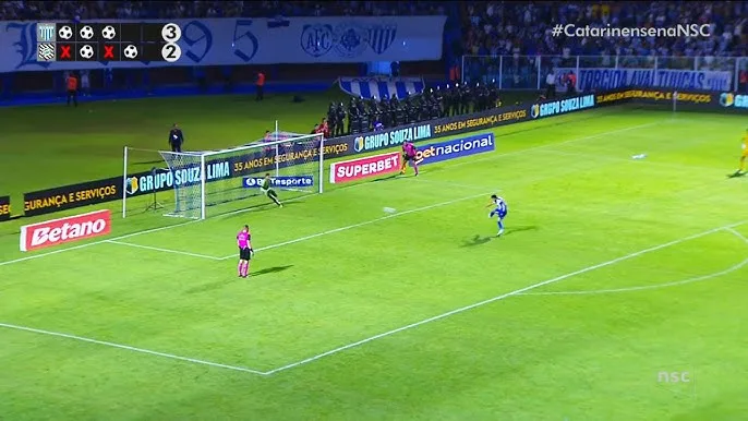 Avaí bate Figueirense nos pênaltis e avança à semifinal do Catarinense 2025