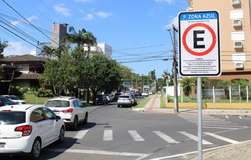 Criciúma amplia sistema de estacionamento rotativo para melhorar mobilidade urbana