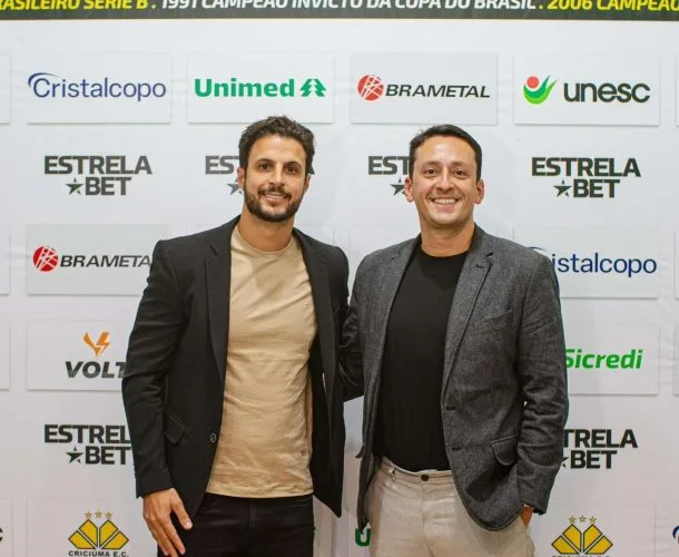 Novo executivo e coordenador de futebol são apresentados