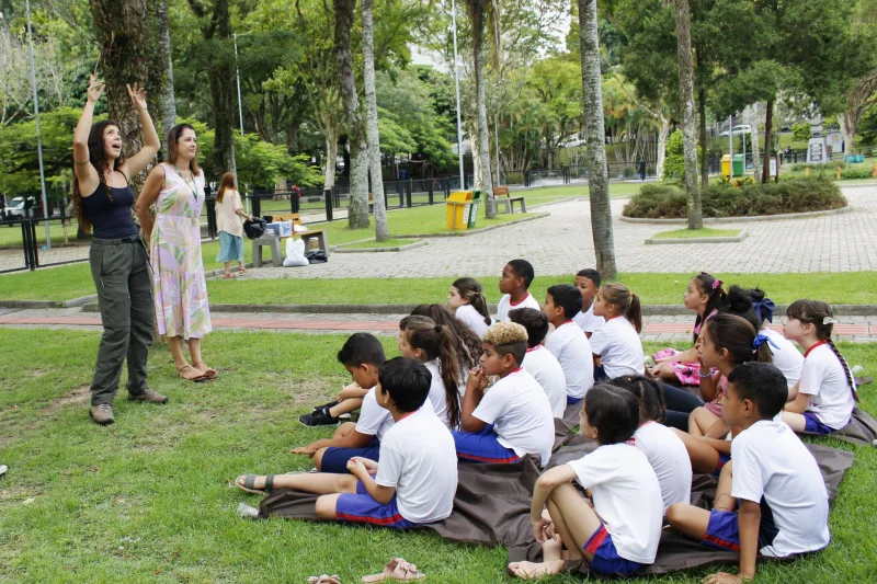 Diretoria de Meio Ambiente reúne estudantes da Rede Municipal em ação educativa sobre o Dia da Água