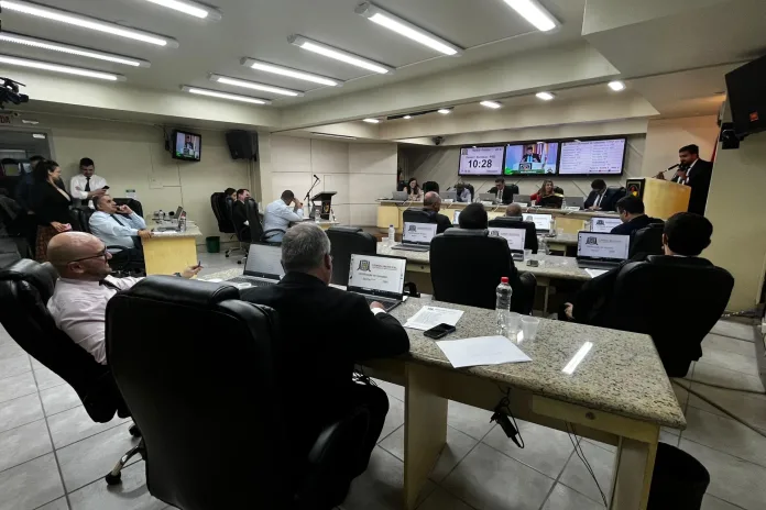 Aprovado em primeira votação PL que trata dos serviços funerários