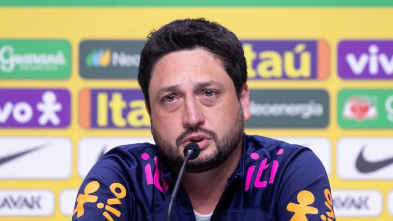 Arthur Elias convoca Seleção Brasileira Feminina nesta quarta-feira