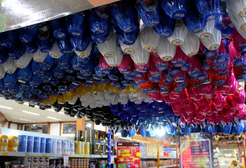 Procon de Criciúma divulga pesquisa de preços de ovos de Páscoa em supermercados da cidade