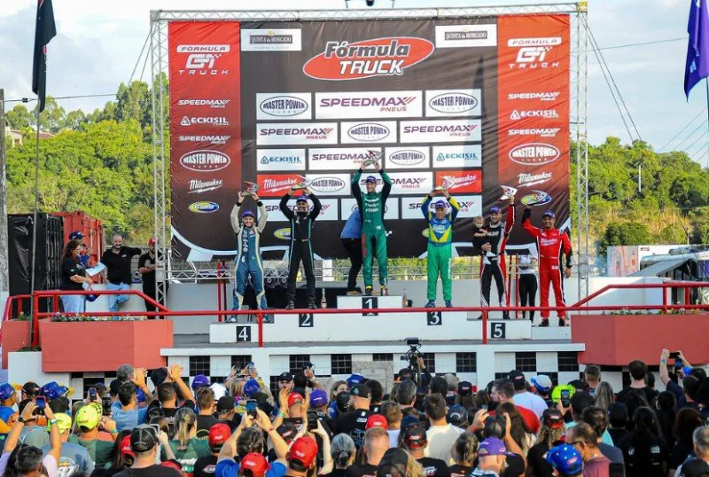 Equipe Fontanella Racing conclui 3ª etapa da Fórmula Truck com dois pilotos no pódio