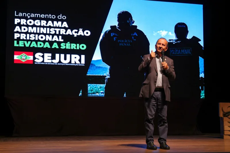 Governador anuncia investimento histórico de R$ 1,4 bilhão para ampliação do sistema prisional catarinense