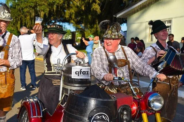Heimatfest 2025 celebra a cultura alemã em Forquilhinha com quatro dias de festa gratuita