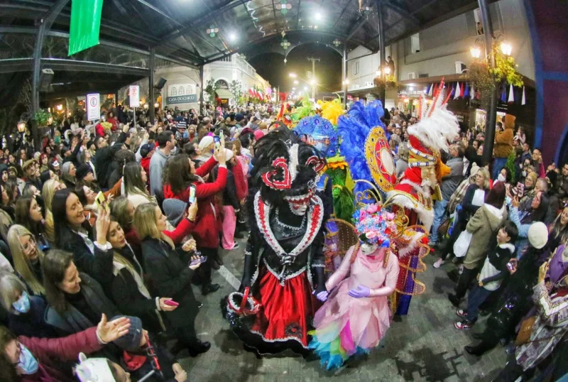 Nova Veneza confirma datas da Festa da Gastronomia Típica Italiana 2025 e promete show nacional