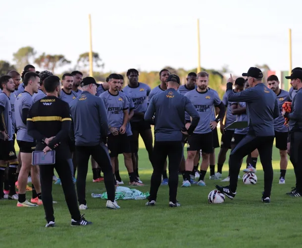 Criciúma recebe o Coritiba pela 9ª rodada