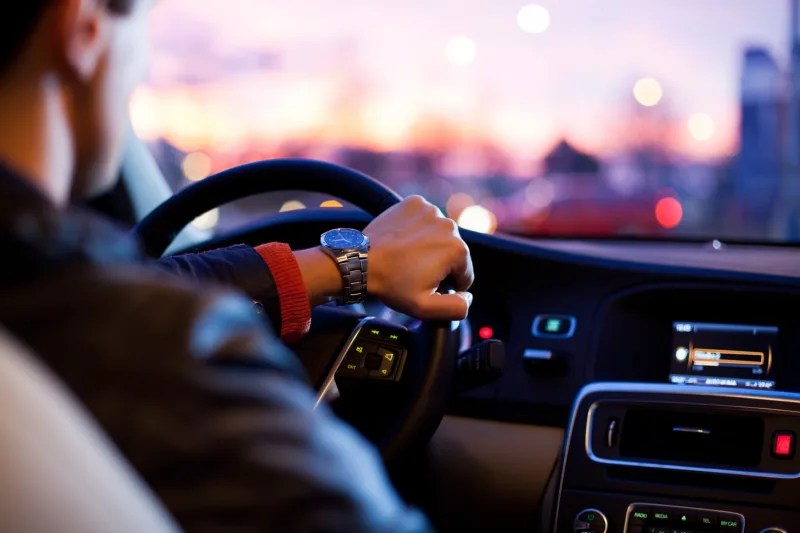 Congresso discute regras para motoristas de aplicativo em meio a impasses
