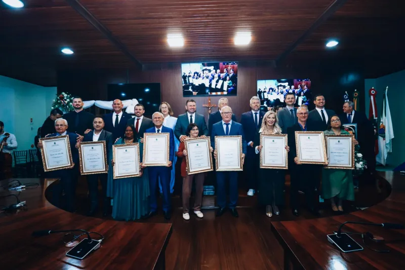 Câmara de Nova Veneza entrega título de Cidadão Honorário a nove personalidades