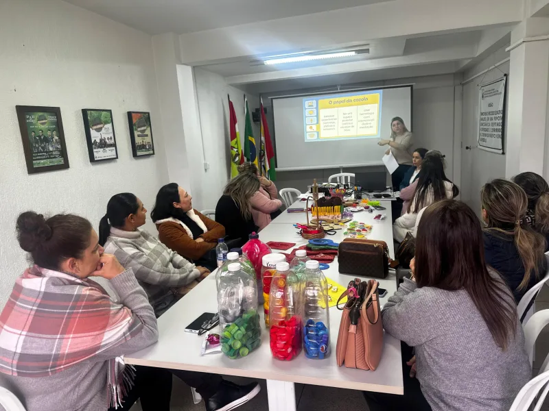 Formação reforça práticas pedagógicas na Educação Infantil de Cocal do Sul