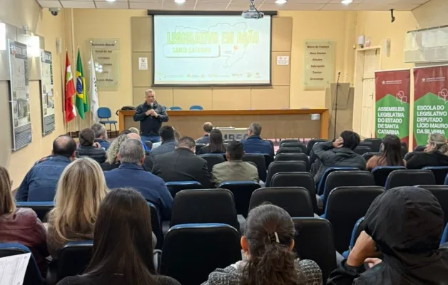 AMREC recebe programa da Alesc voltado à qualificação do Legislativo municipal