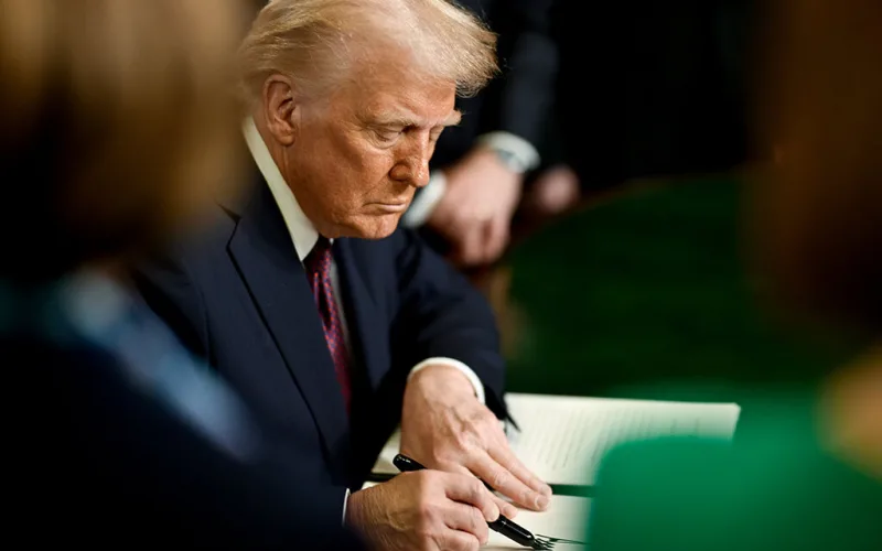 Trump envia carta a Lula e impõe tarifa de 50% a produtos brasileiros