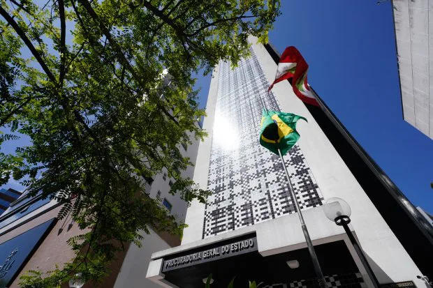 Avança acordo com o Paraná para por fim ao processo sobre os royalties do petróleo