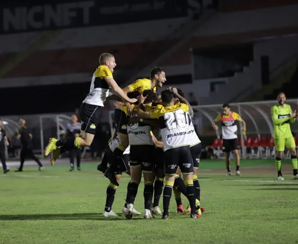 Tigre vence terceira seguida e fica próximo ao G4