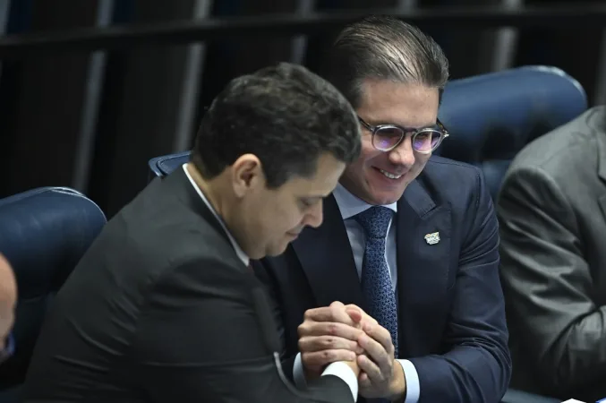Aliados de Alcolumbre e Motta esfriam investidas contra Moraes e STF