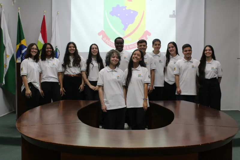 Câmara de Forquilhinha empossa vereadores mirins para legislatura de 2025