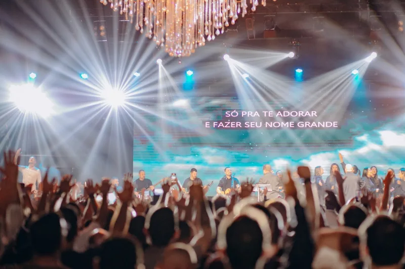 Conferência de Mulheres da Abba Pai Church deve reunir 11 mil participantes em Criciúma