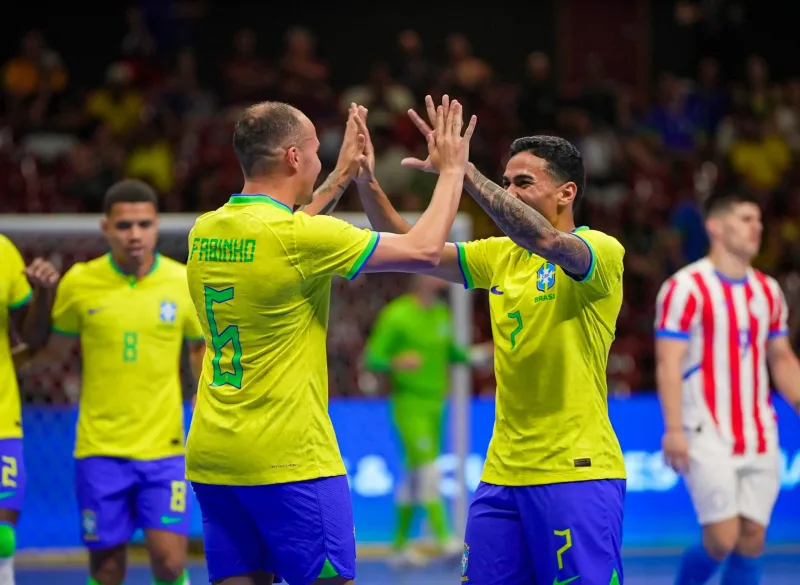 Brasil goleia Paraguai e avança à final da Copa das Nações de Futsal