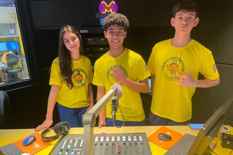 Escola Municipal de Criciúma conquista prêmio estadual no concurso VcPodeCast 2025, da Acaert