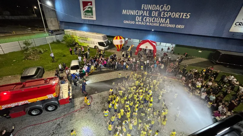 Programa Golfinho, do Corpo de Bombeiros Militar, forma mais de 250 crianças em Criciúma