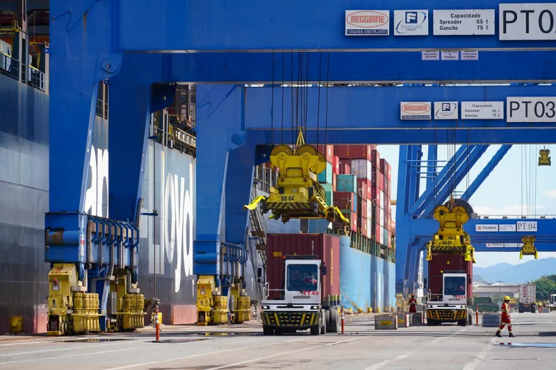 Exportações de Santa Catarina crescem 5% entre janeiro e setembro