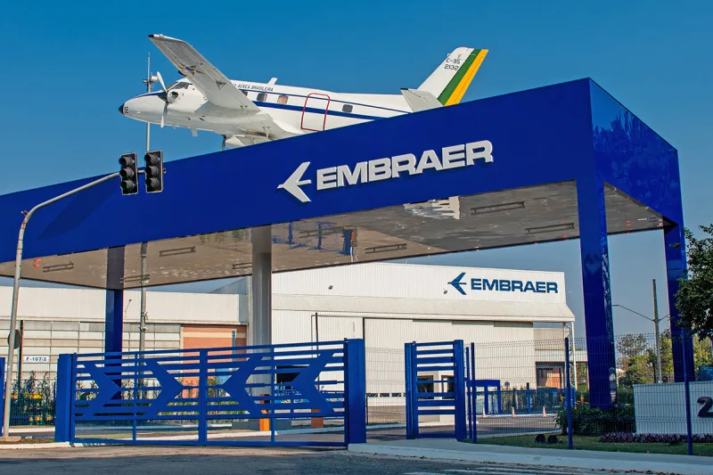 Governo de Santa Catarina se une a Embraer e outros atores de inovação para criar cluster aeroespacial