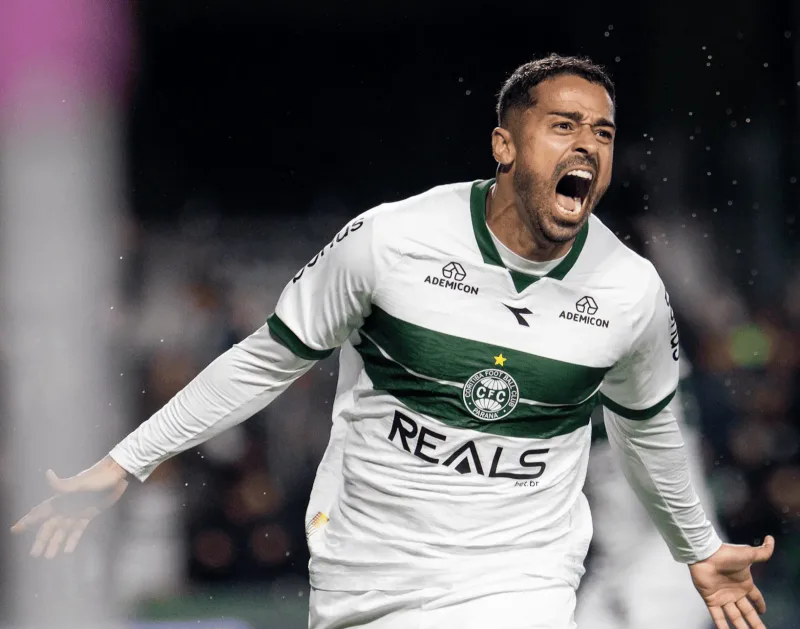 Série B: 33ª rodada terá disputa acirrada pelo G-4