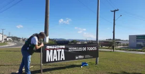 Vigilância Sanitária de Morro da Fumaça reforça campanha de conscientização contra a dengue