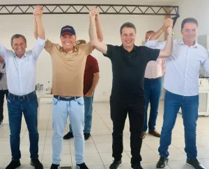 Prefeito Neguinho confirma apoio a Julio Garcia e Rodrigo Minotto