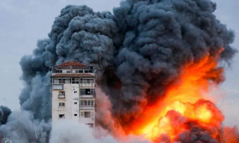 Israel anuncia retomada do cessar-fogo após bombardeios em Gaza