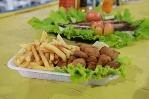 Gastro Rincão 2025 reúne gastronomia, cultura e música no Balneário Rincão