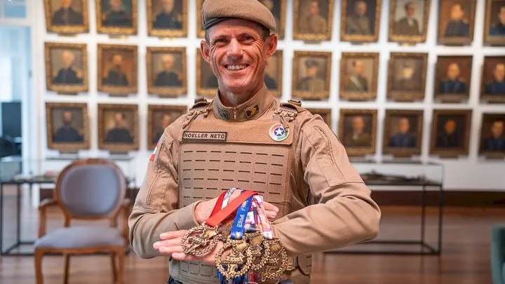 Policial militar conclui desafio internacional de ciclismo de 1000 km e recebe homenagem do Comando-Geral