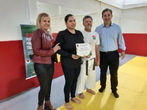Última turma do projeto de Defesa Pessoal para Mulheres de Criciúma encerra atividades de 2025