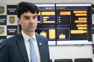 Delegado-geral da Polícia Civil de SC denuncia ameaças à família