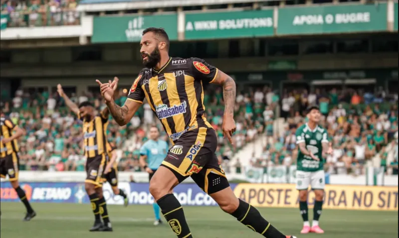 Criciúma acerta a chegada do zagueiro César Martins, de 32 anos, ex-Novorizontino-SP