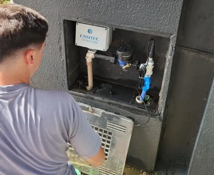 Casan amplia monitoramento da rede de água em SC com novos equipamentos
